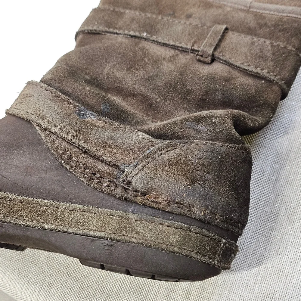 CROCS good used